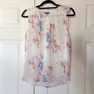 NWOT Vince Camuto Floral Sleeveless Women's Top size Small
